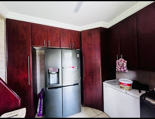 4 BEDROOM HOUSE FOR SALE IN VANDERBIJLPARK SE 4